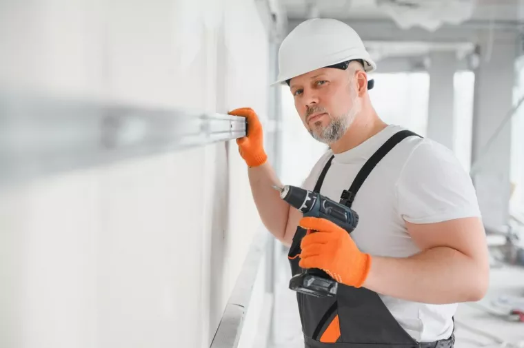 Création de cloisons et doublages isolants sur mesure pour optimisation thermique et acoustique, Nice, BELAGGOUN Décoration Côte d'Azur